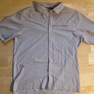 ARCTERYX Men's Gray Short Sleeve Shirt